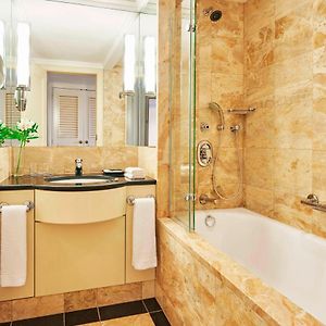 Junior Suite Club lounge access 1 Bedroom Suite 1 King